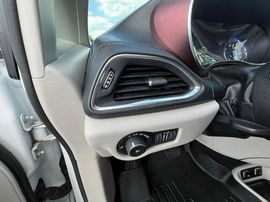 2020 Chrysler Pacifica Limited in Columbus, OH - Coughlin Automotive