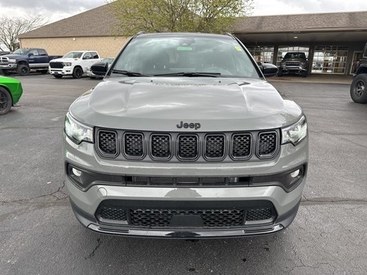 2024 Jeep Compass Latitude in Columbus, OH - Coughlin Automotive