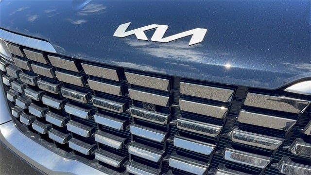 2024 Kia Carnival SX Prestige in Columbus, OH - Coughlin Automotive