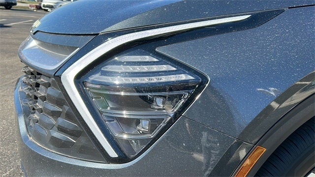 2024 Kia Sportage Hybrid LX in Columbus, OH - Coughlin Automotive