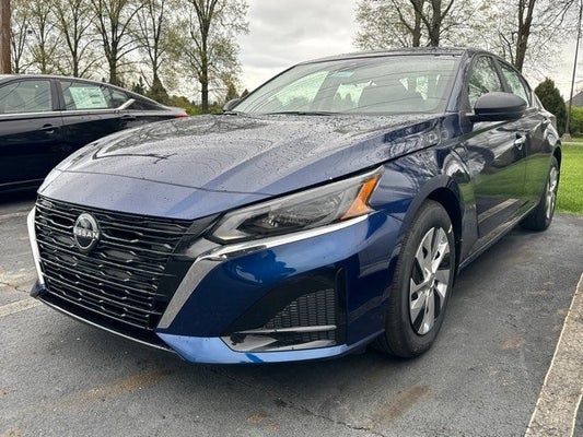 2024 Nissan Altima 2.5 S in Columbus, OH - Coughlin Automotive