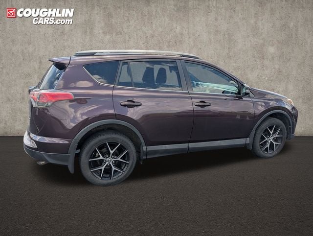 2016 Toyota RAV4 SE