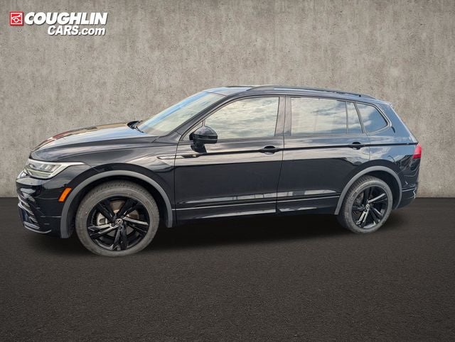 2023 Volkswagen Tiguan 2.0T SE R-Line Black