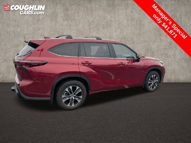 2025 Toyota Highlander XLE