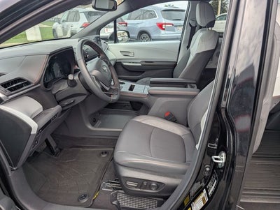 2024 Toyota Sienna XSE 7 Passenger
