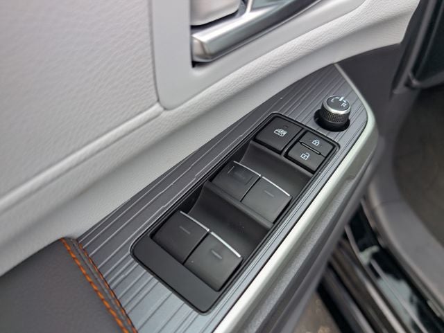 2024 Toyota Sienna XSE 7 Passenger