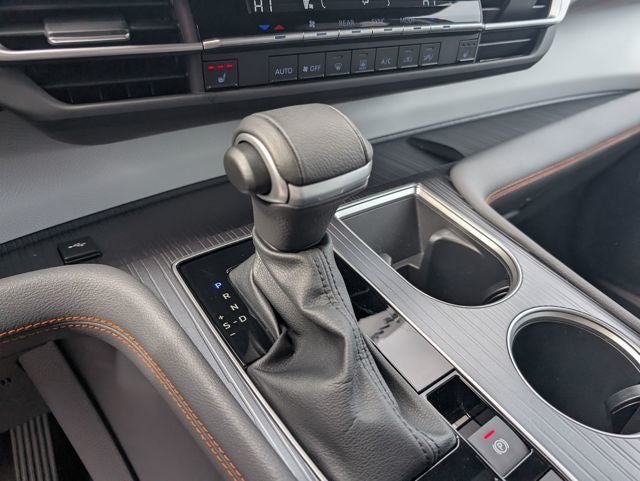 2024 Toyota Sienna XSE 7 Passenger