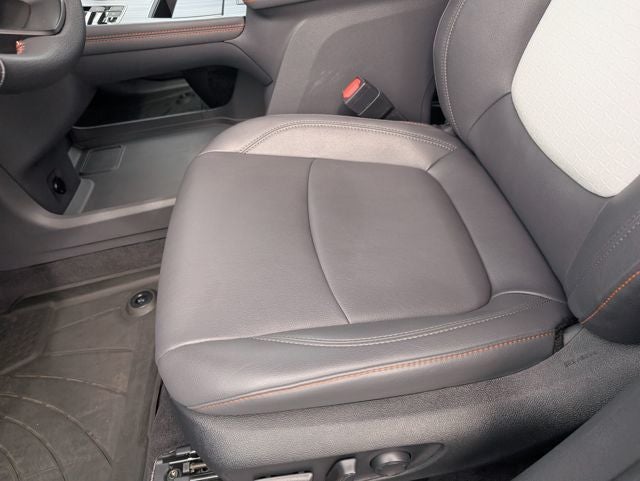 2024 Toyota Sienna XSE 7 Passenger