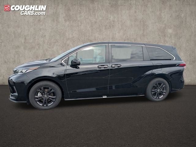 2024 Toyota Sienna XSE 7 Passenger