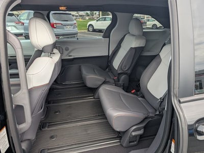 2024 Toyota Sienna XSE 7 Passenger