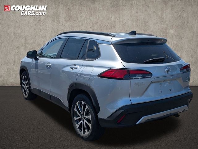 2025 Toyota Corolla Cross XLE