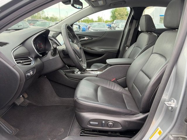 2025 Chevrolet Malibu LT