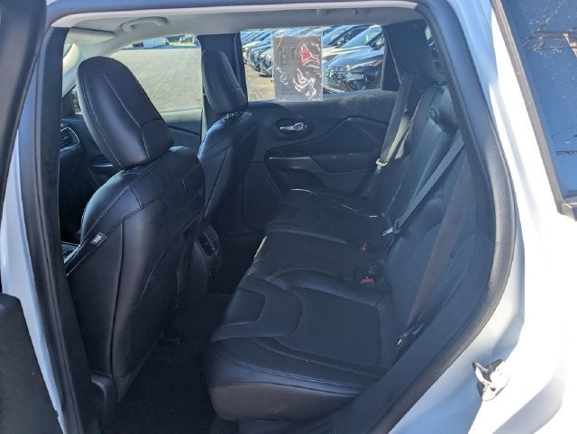 2022 Jeep Cherokee Latitude Lux