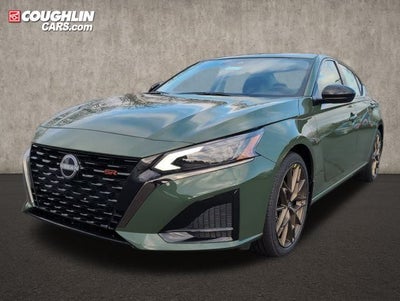 2025 Nissan Altima SR