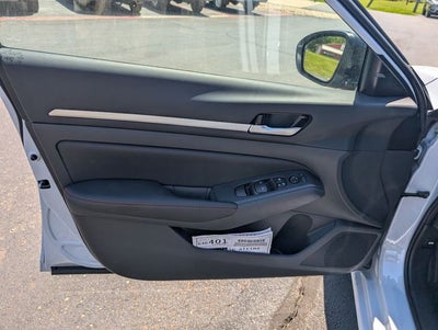 2026 Nissan Altima SR
