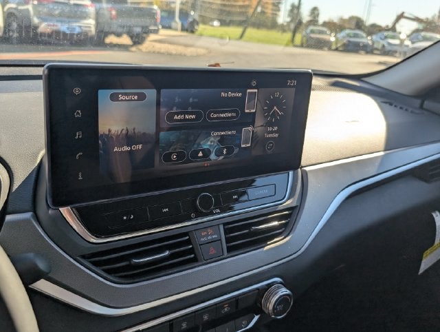 2026 Nissan Altima SR