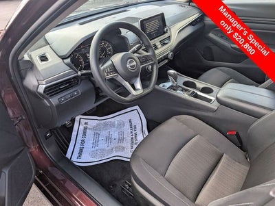 2025 Nissan Altima SV