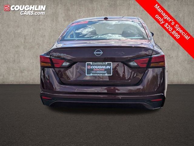 2025 Nissan Altima SV