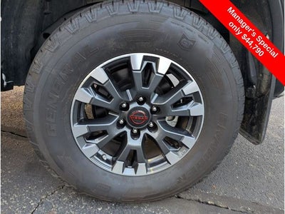 2024 Nissan Titan PRO-4X
