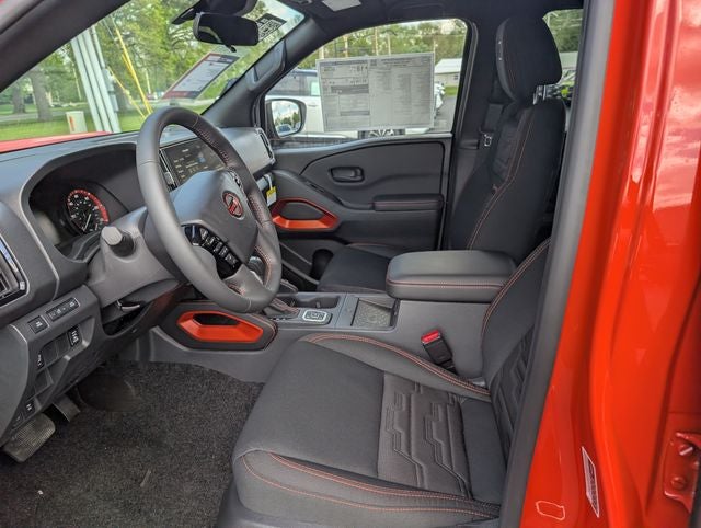 2026 Nissan Frontier PRO-4X w/R Package