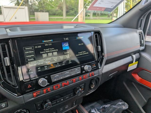 2026 Nissan Frontier PRO-4X w/R Package