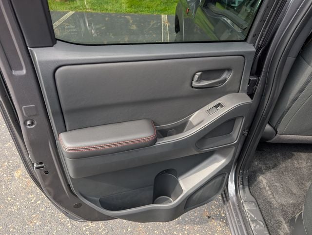 2026 Nissan Frontier PRO-4X w/R Package
