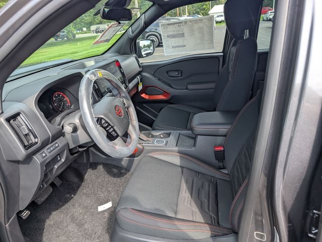 2026 Nissan Frontier PRO-4X w/R Package