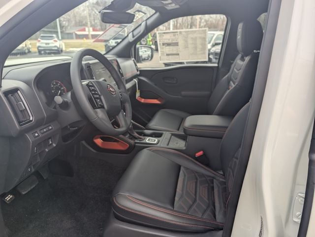 2026 Nissan Frontier PRO-4X w/R Package