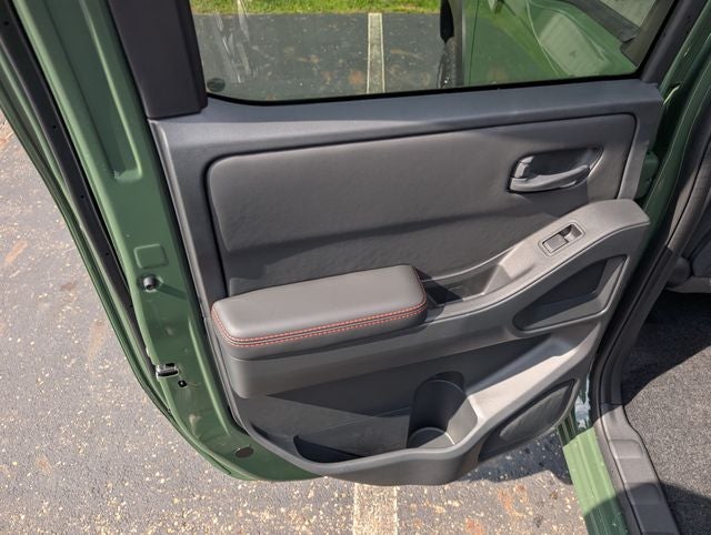 2026 Nissan Frontier PRO-4X w/R Package