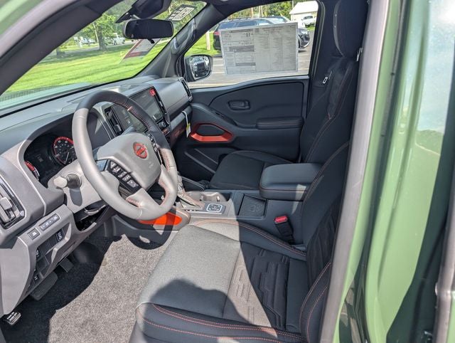 2026 Nissan Frontier PRO-4X w/R Package