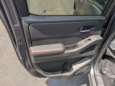 2026 Nissan Frontier PRO-4X w/R Package