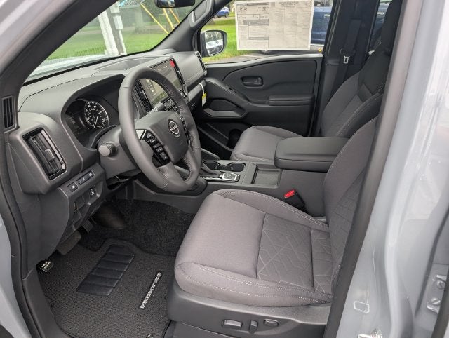 2027 Nissan Frontier SV