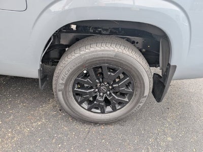 2027 Nissan Frontier SV
