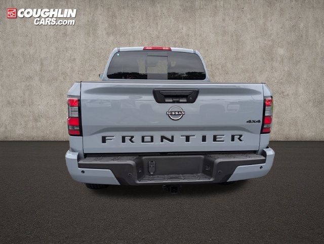 2027 Nissan Frontier SV