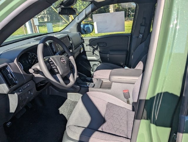 2027 Nissan Frontier SV