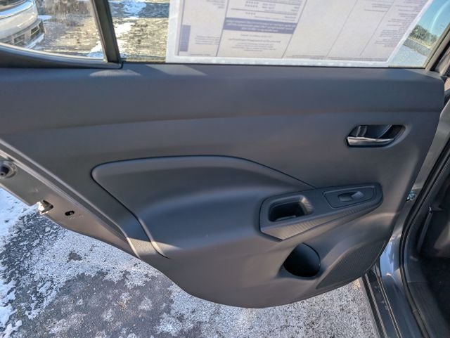 2025 Nissan Versa SV