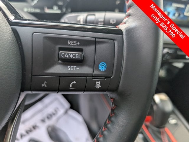 2025 Nissan Kicks SR