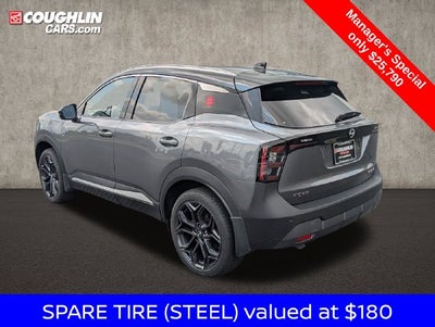 2025 Nissan Kicks SR