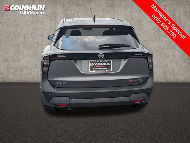 2025 Nissan Kicks SR
