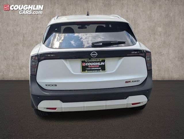 2026 Nissan Kicks SR