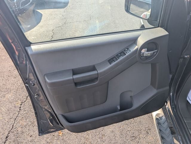 2015 Nissan Xterra S