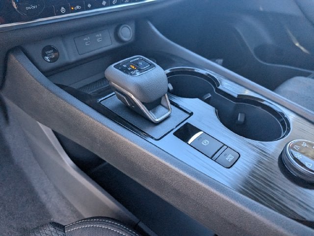 2027 Nissan Rogue SV
