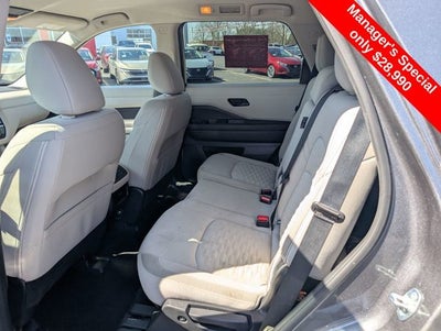 2024 Nissan Pathfinder SV