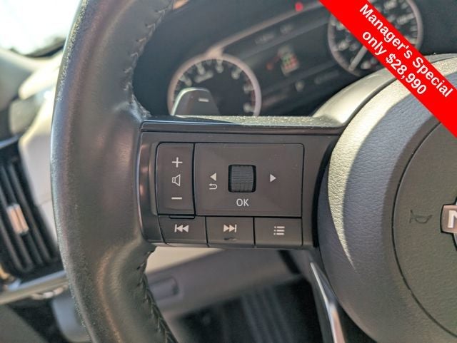 2024 Nissan Pathfinder SV