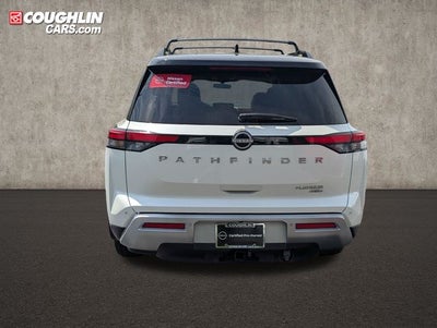 2023 Nissan Pathfinder Platinum