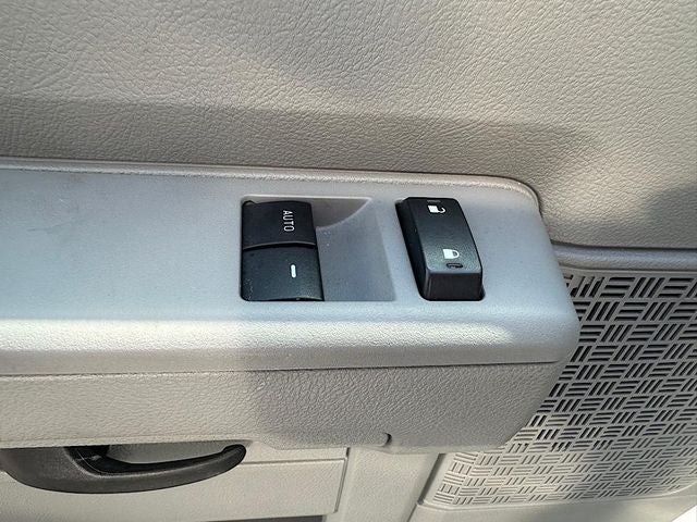2024 Ford E-450SD Base