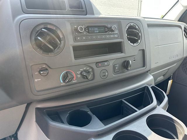 2024 Ford E-450SD Base