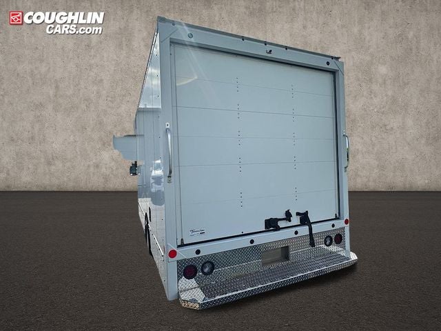 2024 Ford E-450SD Base