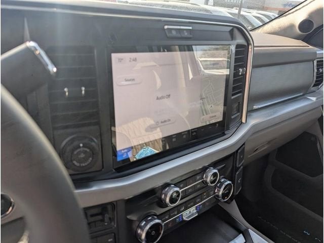 2025 Ford Super Duty F-350 Platinum