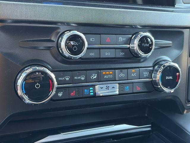 2026 Ford F-350SD Platinum DRW
